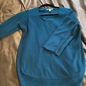 3/4 length sleeved sweater